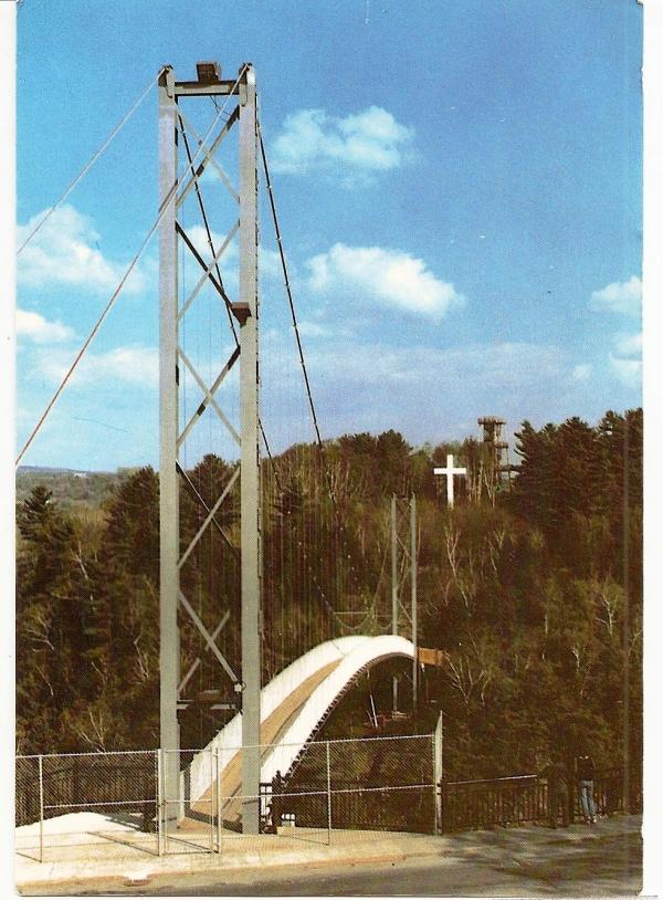 The pedestrian bridge suspended above the Coaticook River.
 Opened in May 1989
 The longest pedestrian bridge in the world.